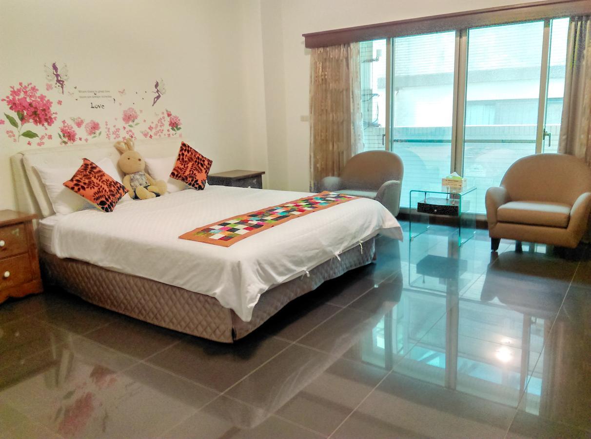 Tainan Yi Home Εξωτερικό φωτογραφία