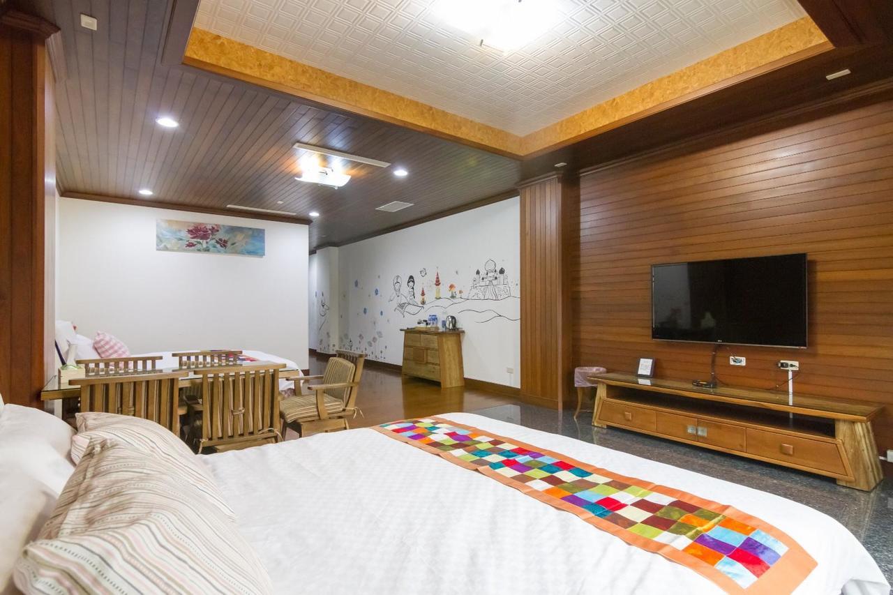 Tainan Yi Home Εξωτερικό φωτογραφία