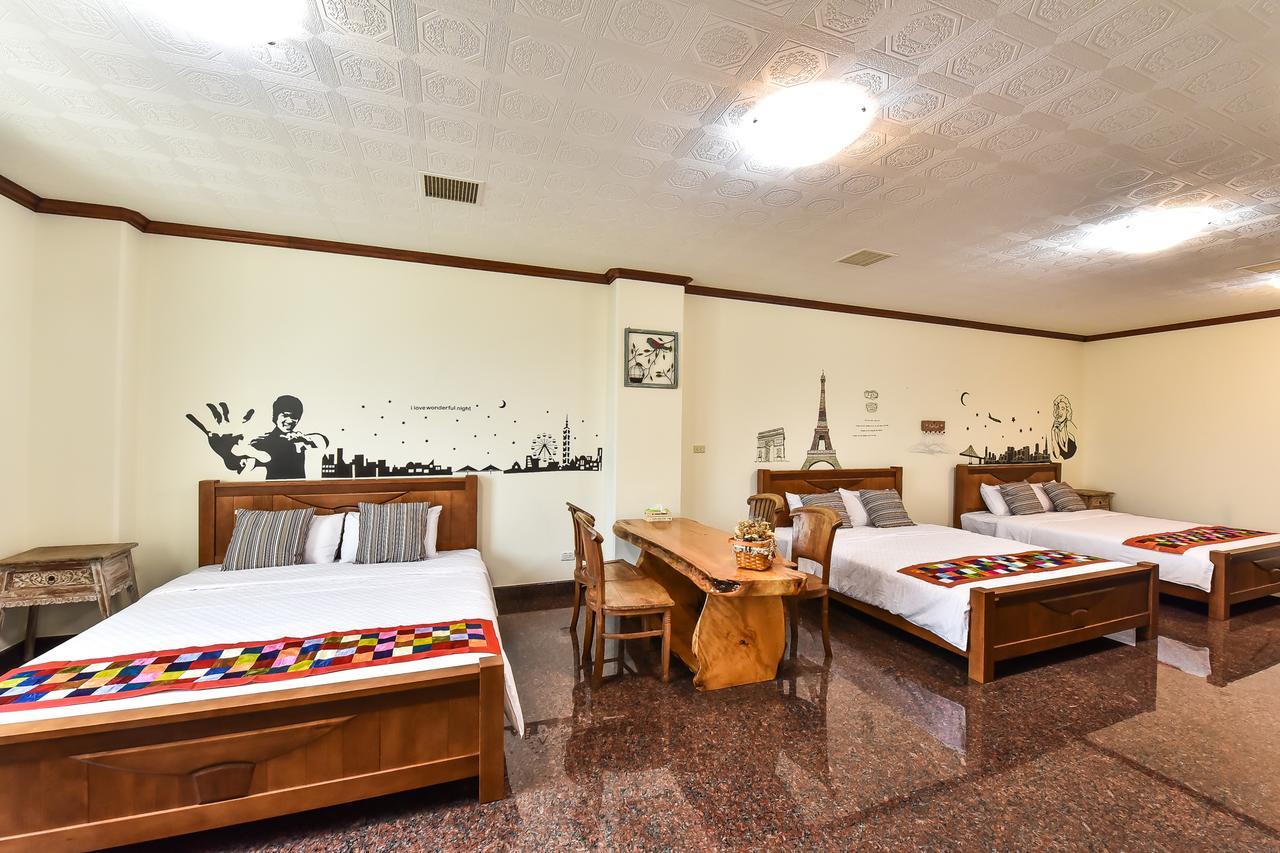 Tainan Yi Home Εξωτερικό φωτογραφία