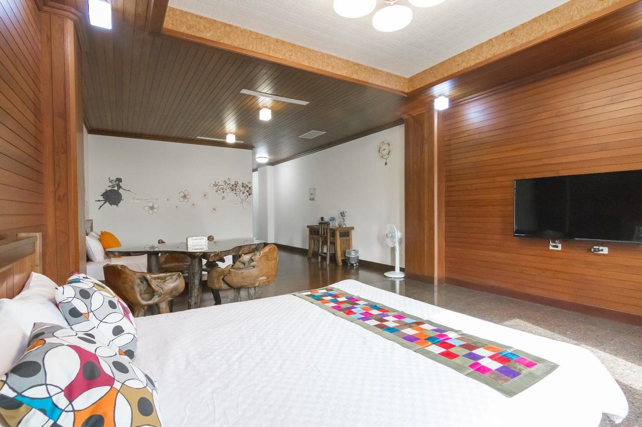 Tainan Yi Home Εξωτερικό φωτογραφία