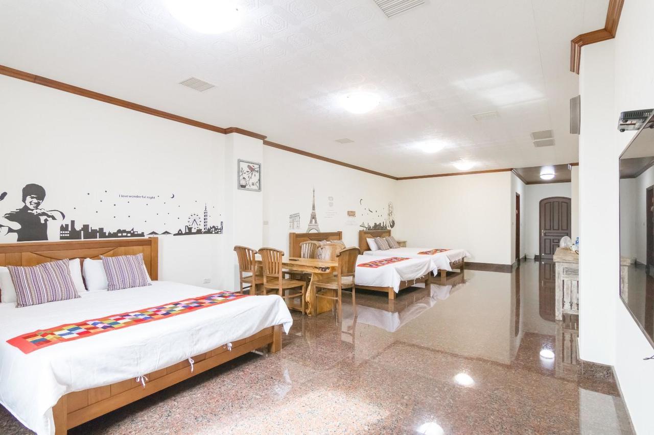 Tainan Yi Home Εξωτερικό φωτογραφία