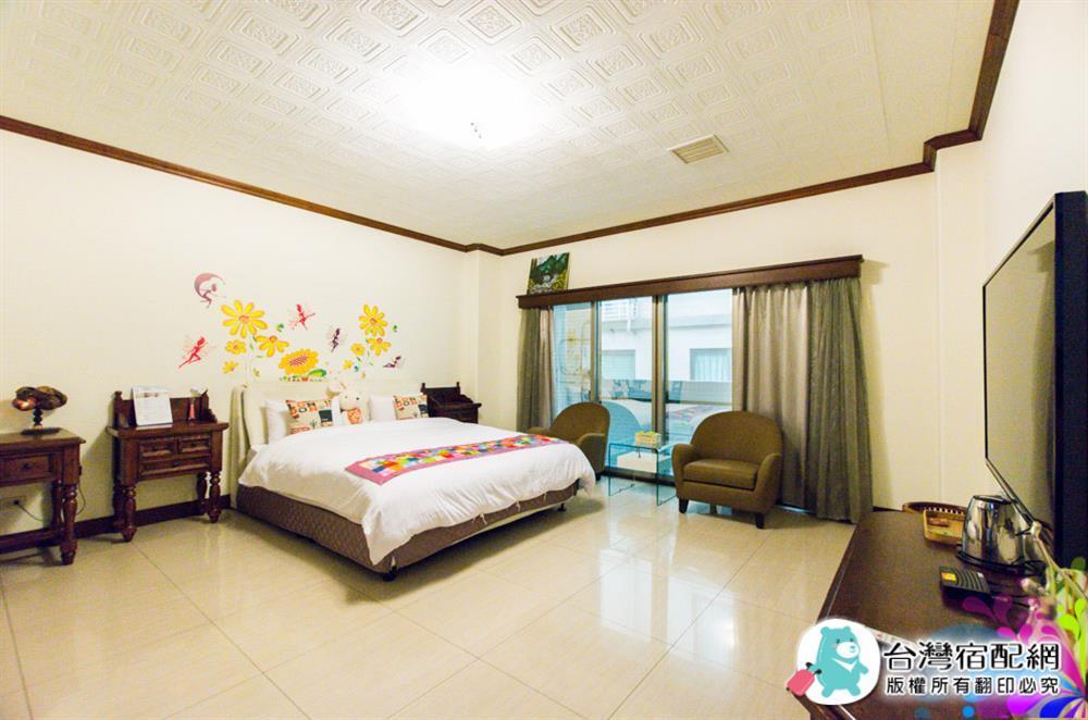 Tainan Yi Home Εξωτερικό φωτογραφία