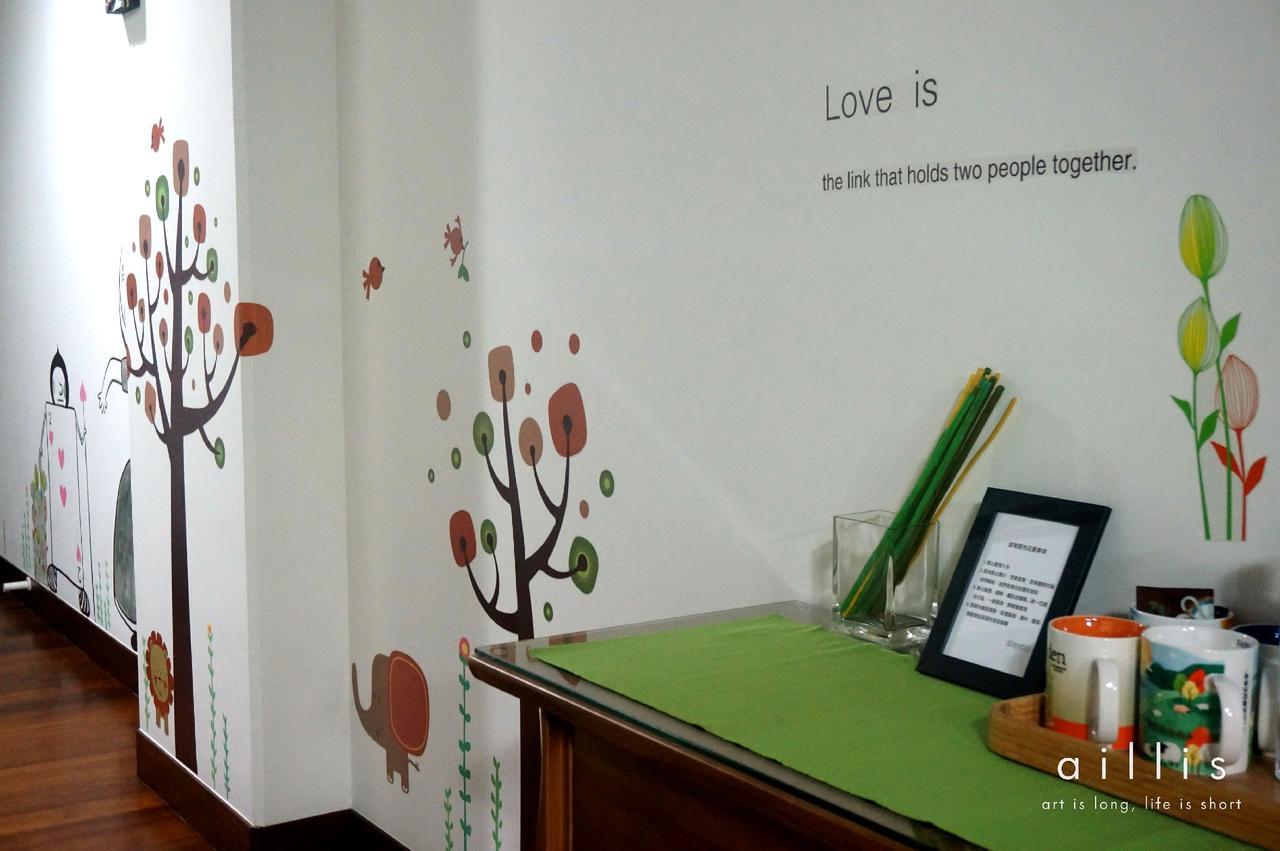 Tainan Yi Home Εξωτερικό φωτογραφία