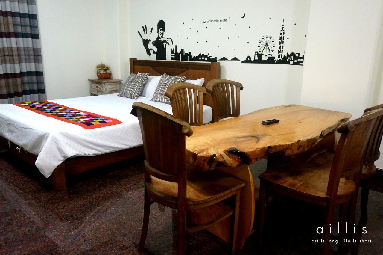 Tainan Yi Home Εξωτερικό φωτογραφία
